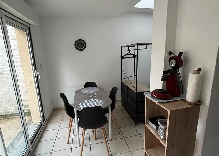 Apartamento T1 Dans Le Centre Rue Vulfran Warmé