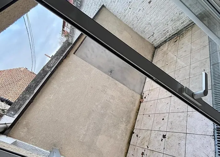 T1 Dans Le Centre Rue Vulfran Warmé Apartamento